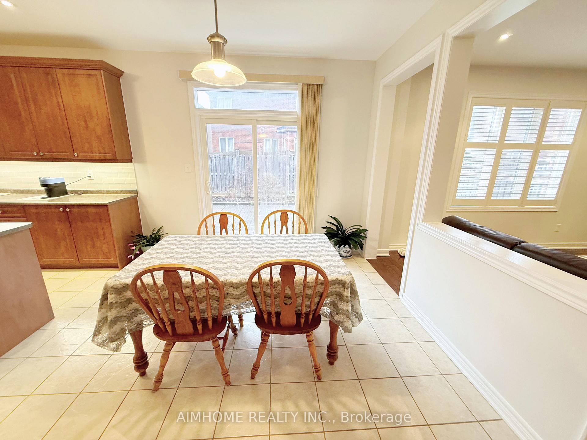 Photo 11 of 28 Titus Street, Markham, Wismer — HOMEH