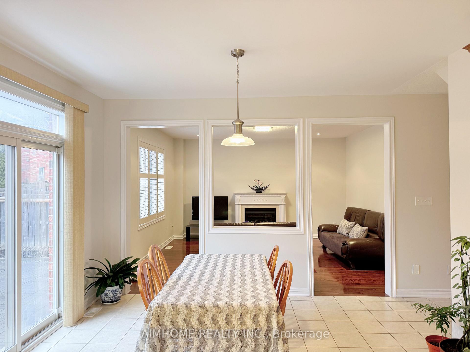Photo 13 of 28 Titus Street, Markham, Wismer — HOMEH