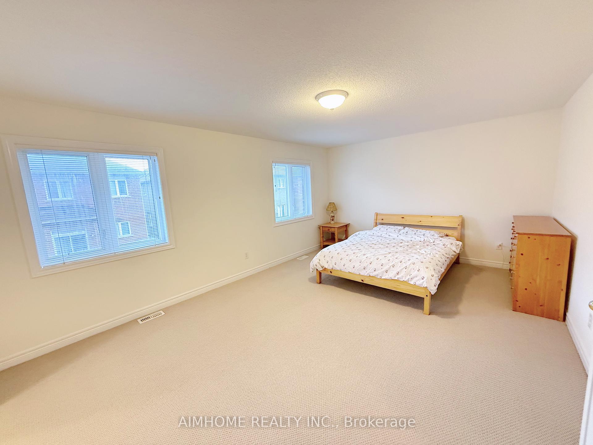 Photo 18 of 28 Titus Street, Markham, Wismer — HOMEH