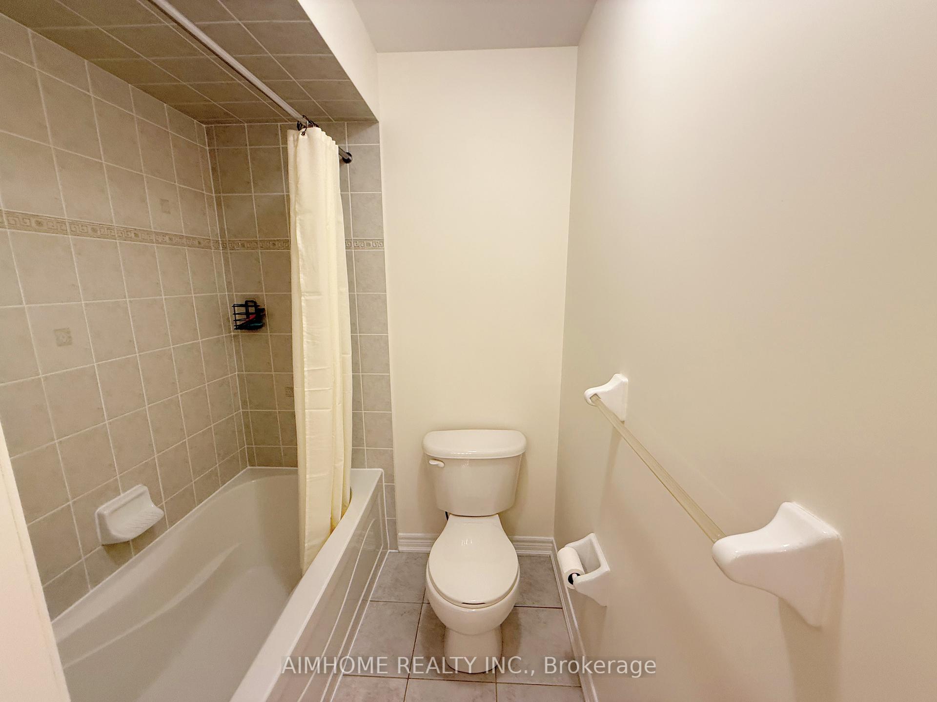 Photo 24 of 28 Titus Street, Markham, Wismer — HOMEH