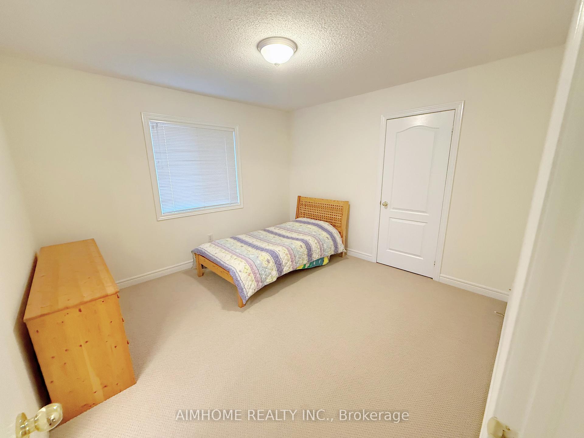 Photo 25 of 28 Titus Street, Markham, Wismer — HOMEH