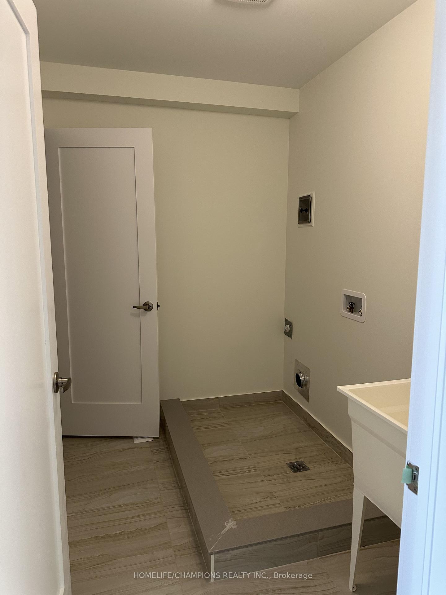 Photo 17 of 187 Lormont Boulevard, Hamilton, Stoney Creek Mountain — HOMEH