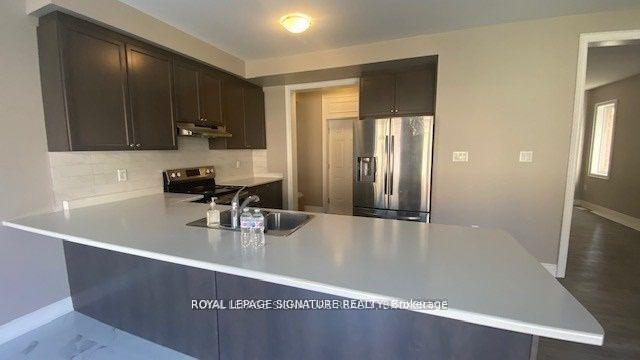 Photo 8 of 562 Kennedy Circle W, Milton, Cobban — HOMEH