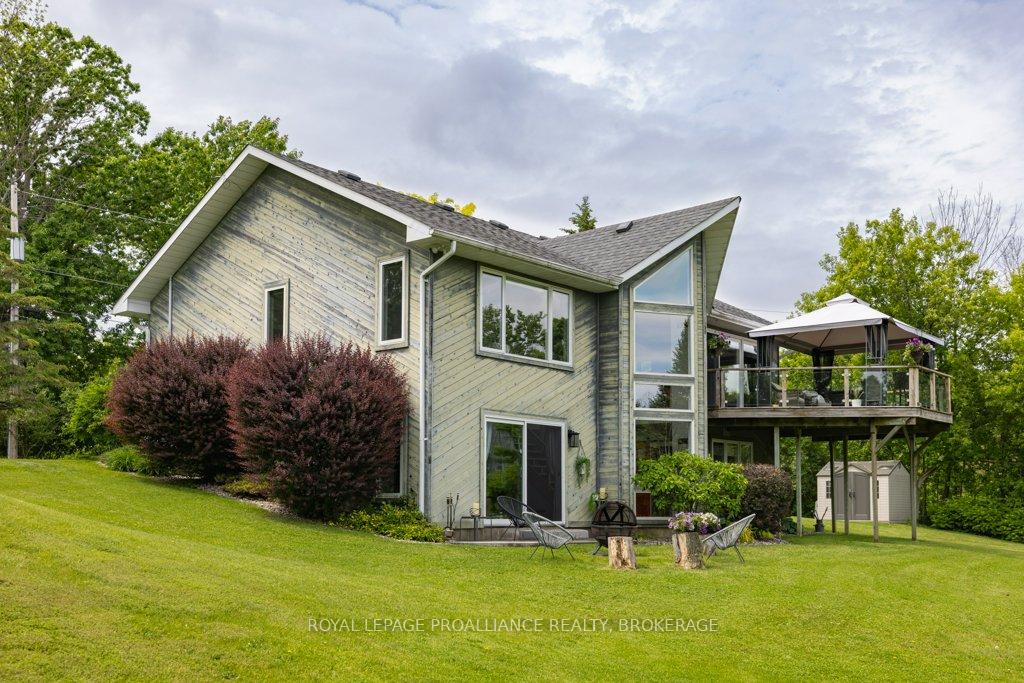 Front of 953 Cottage Farms Road