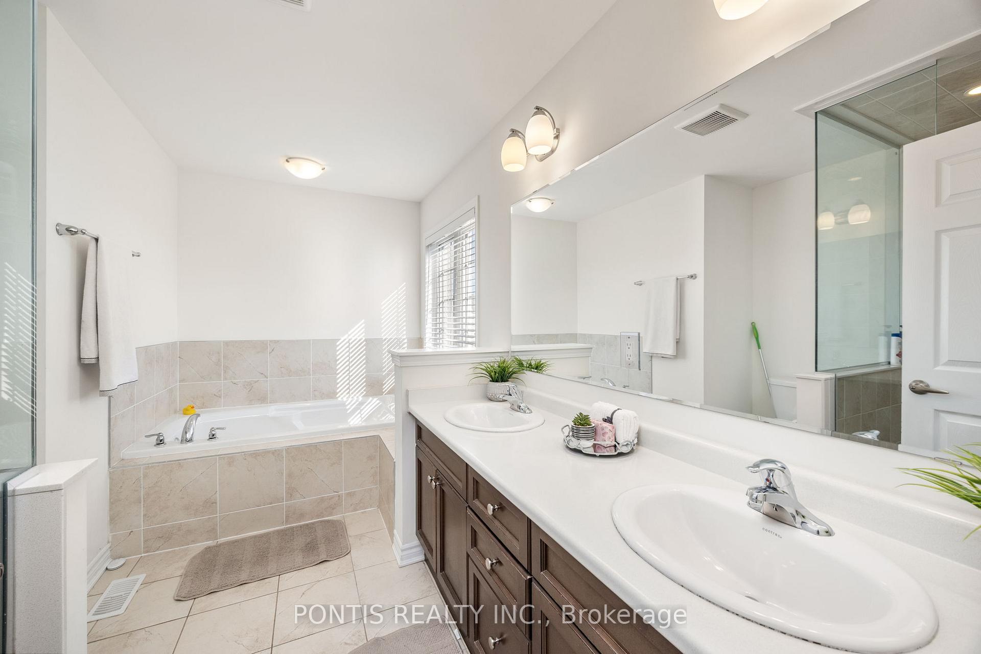 Photo 13 of 1172 Leger Way, Milton, Ford — HOMEH