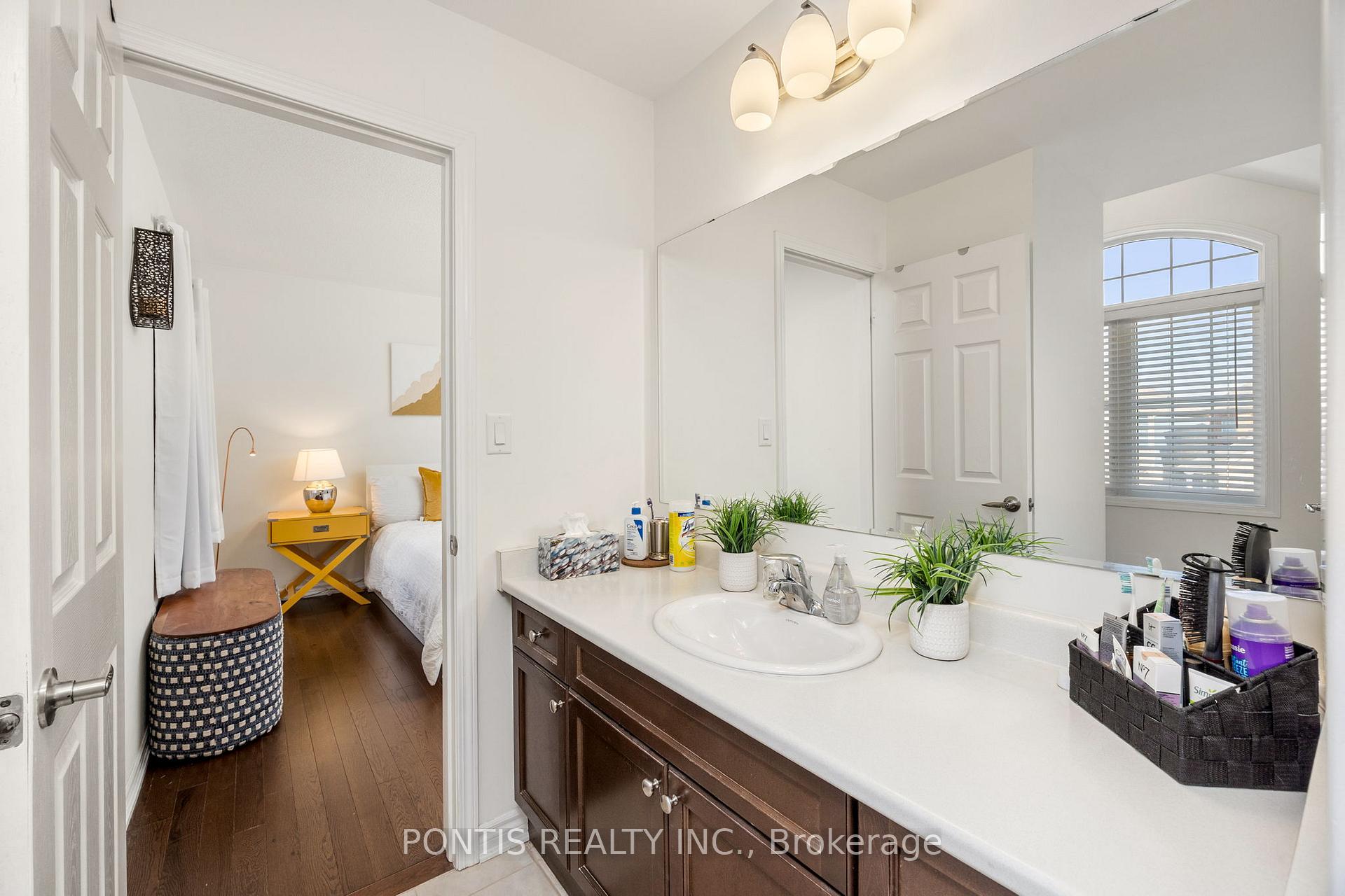 Photo 7 of 1172 Leger Way, Milton, Ford — HOMEH