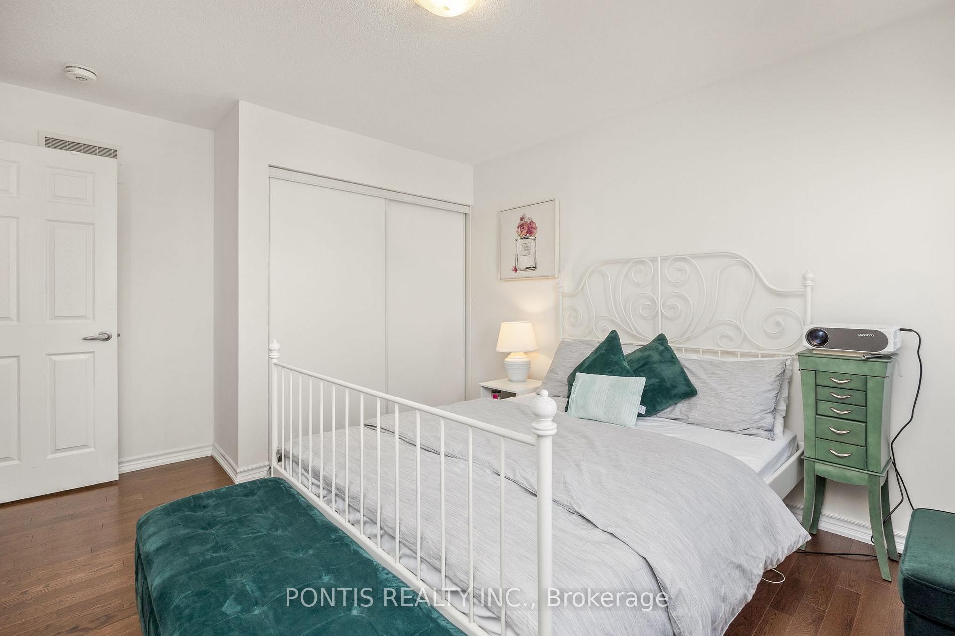 Photo 18 of 1172 Leger Way, Milton, Ford — HOMEH