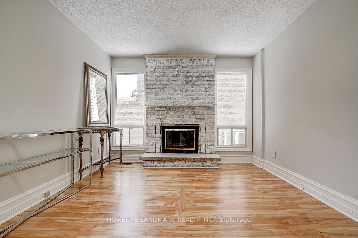 Photo 7 of 178 Markville Road, Markham, Markville — HOMEH