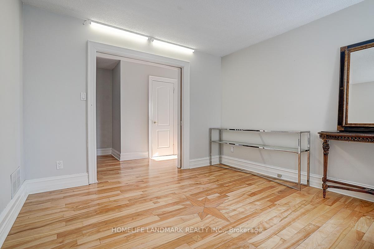 Photo 8 of 178 Markville Road, Markham, Markville — HOMEH