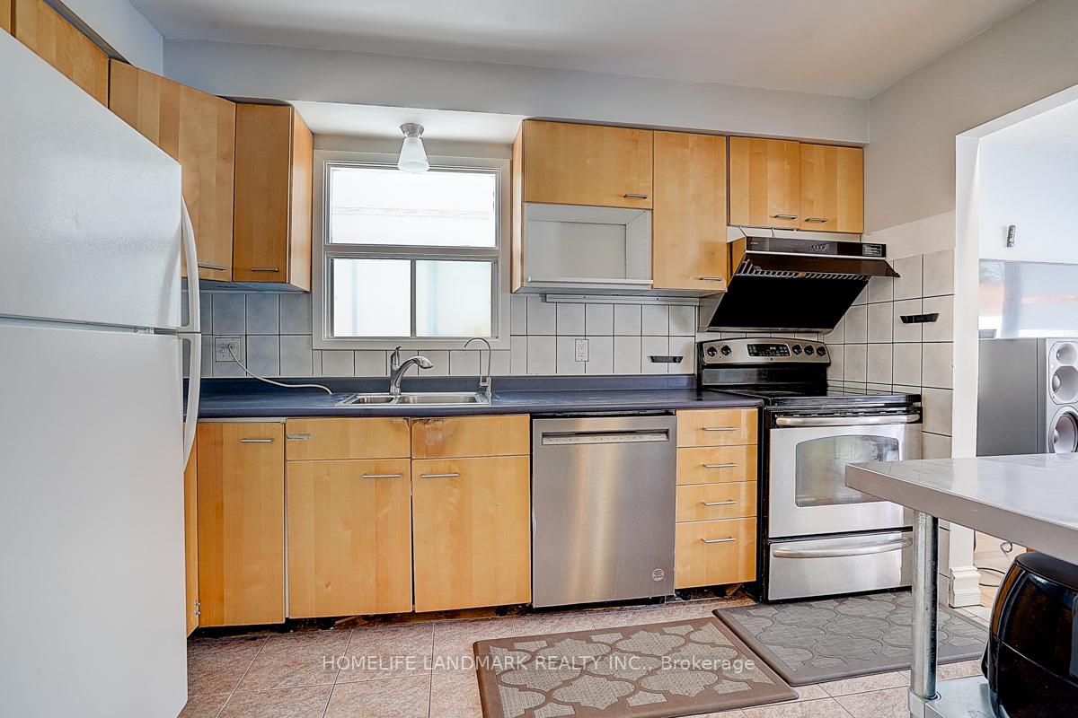 Photo 29 of 178 Markville Road, Markham, Markville — HOMEH