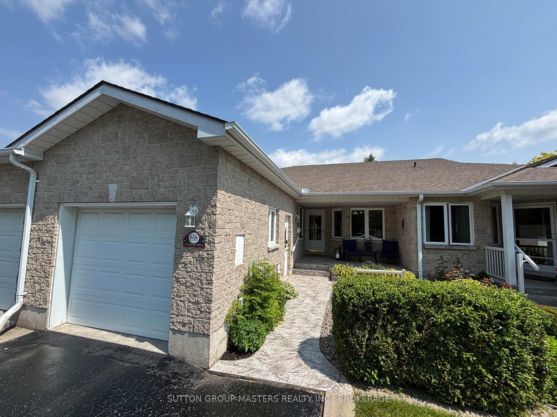 Photo 1 of 658 Millwood Drive, Kingston, City Southwest — HOMEH