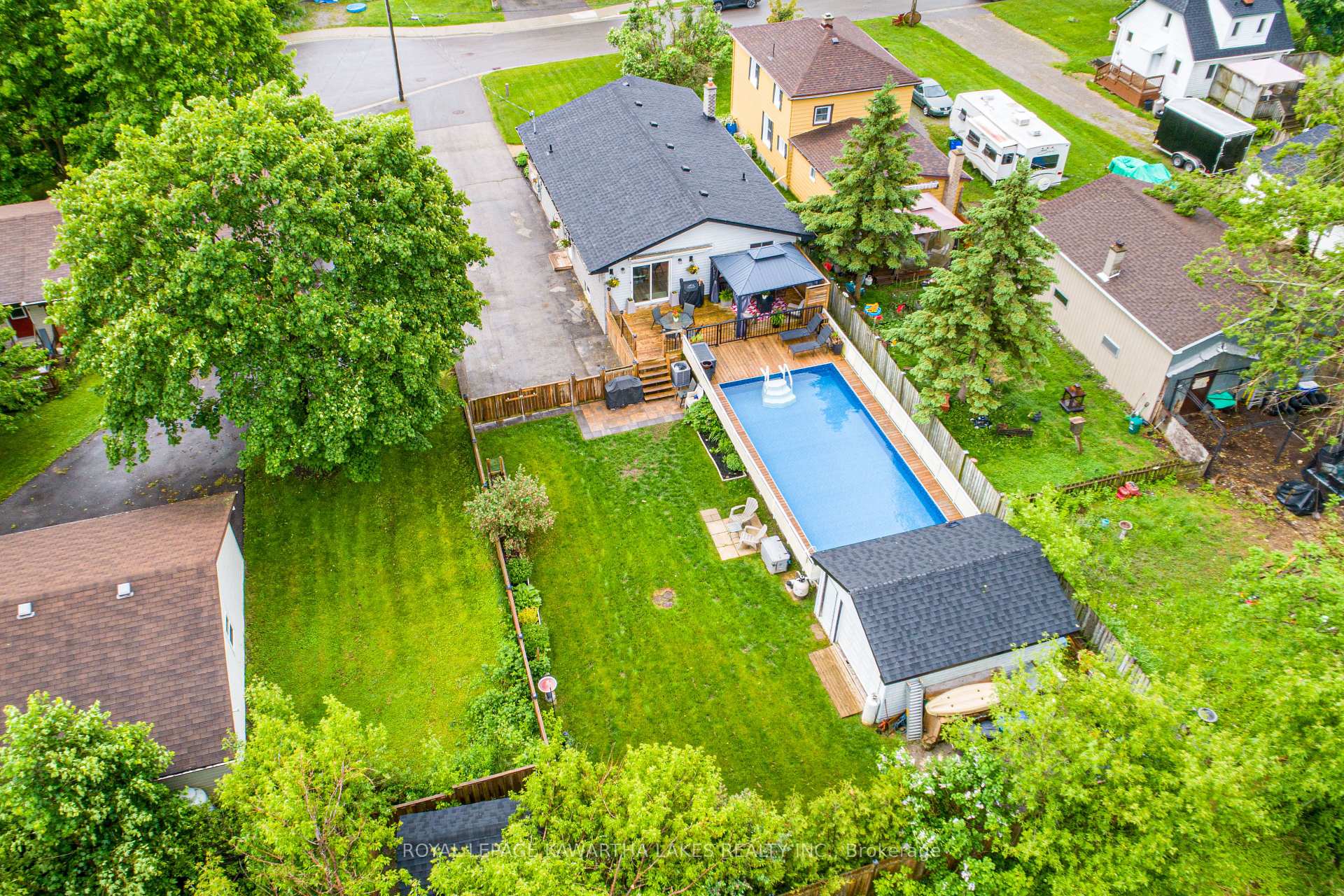 Photo 2 of 50.5 George Street E, Kawartha Lakes, Lindsay — HOMEH