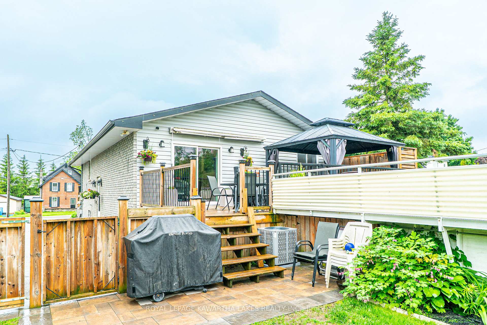 Photo 29 of 50.5 George Street E, Kawartha Lakes, Lindsay — HOMEH