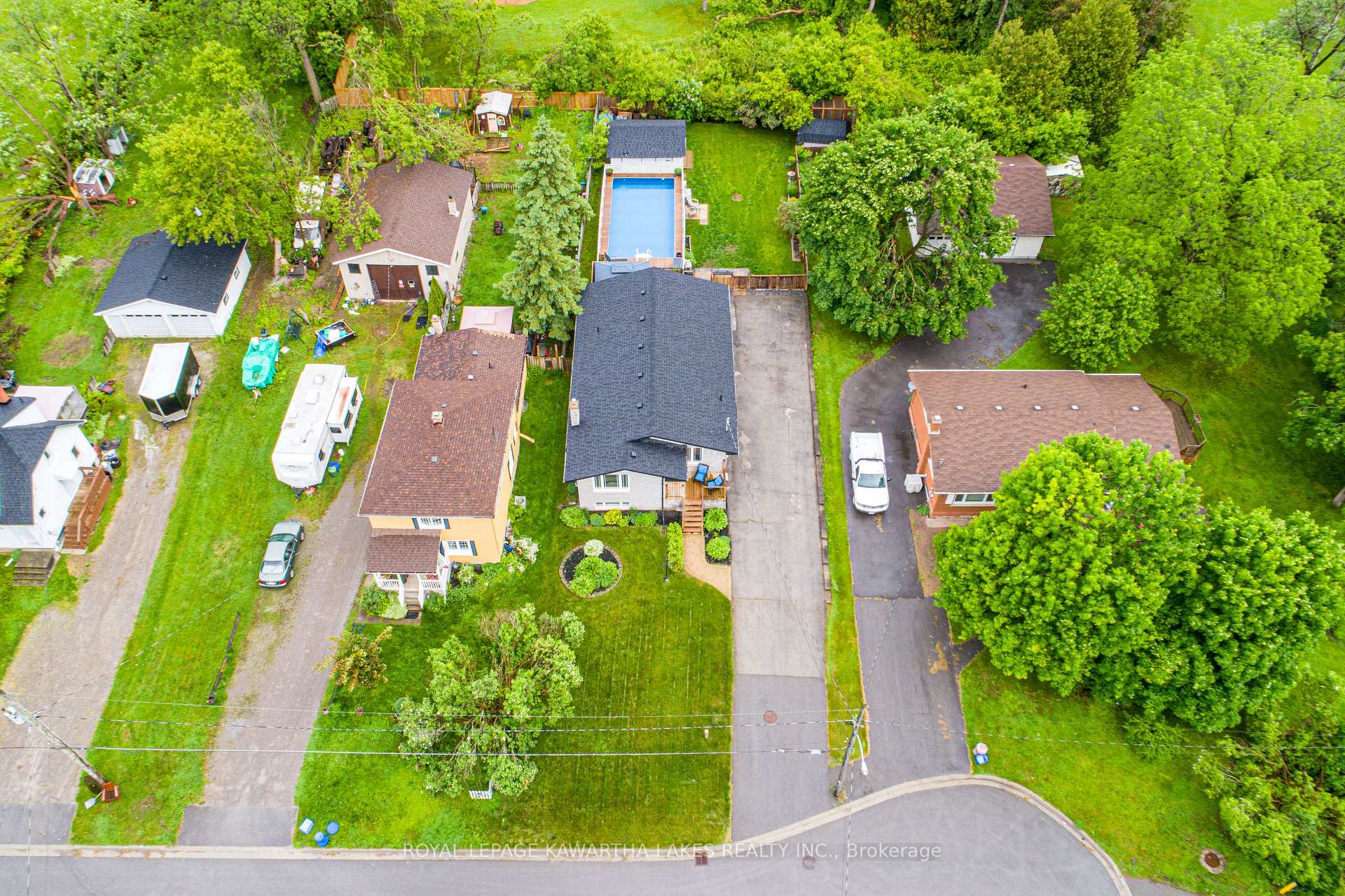 Photo 36 of 50.5 George Street E, Kawartha Lakes, Lindsay — HOMEH