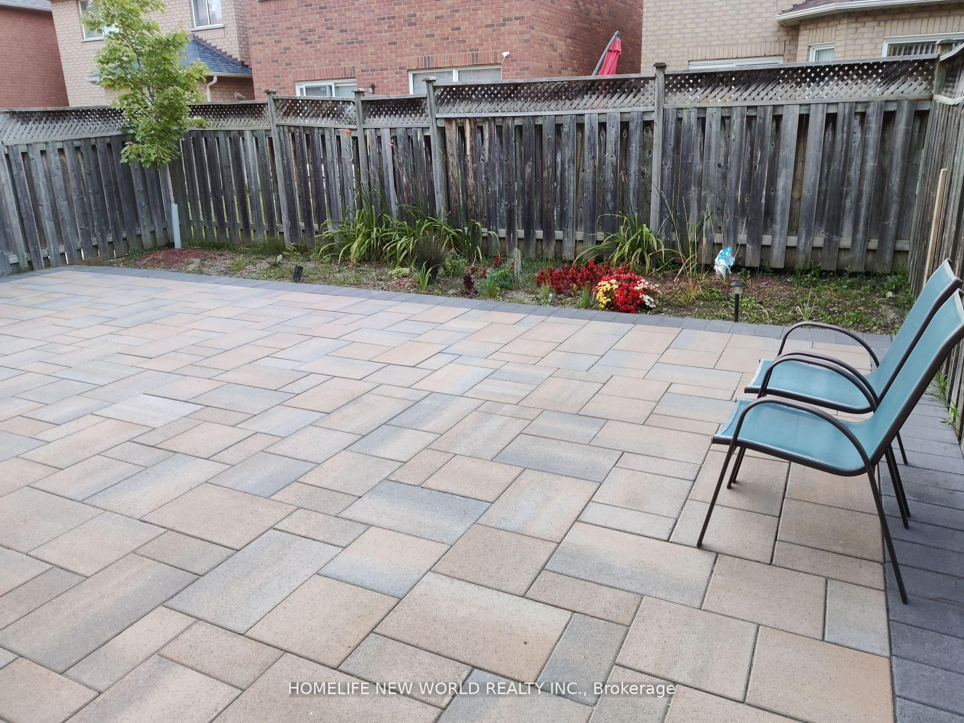 Photo 7 of 204 Madison Heights Boulevard, Markham, Berczy — HOMEH