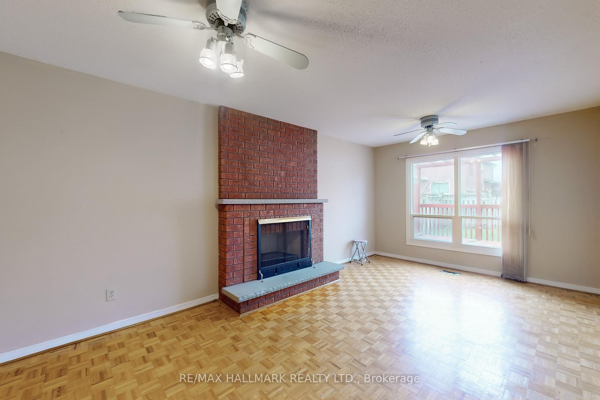 Photo 19 of 148 Irenemount Crescent, Markham, Middlefield — HOMEH