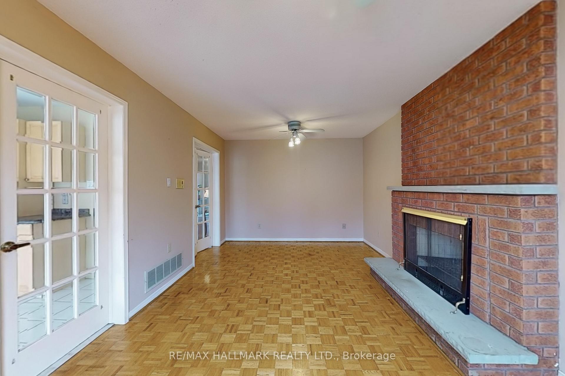 Photo 20 of 148 Irenemount Crescent, Markham, Middlefield — HOMEH