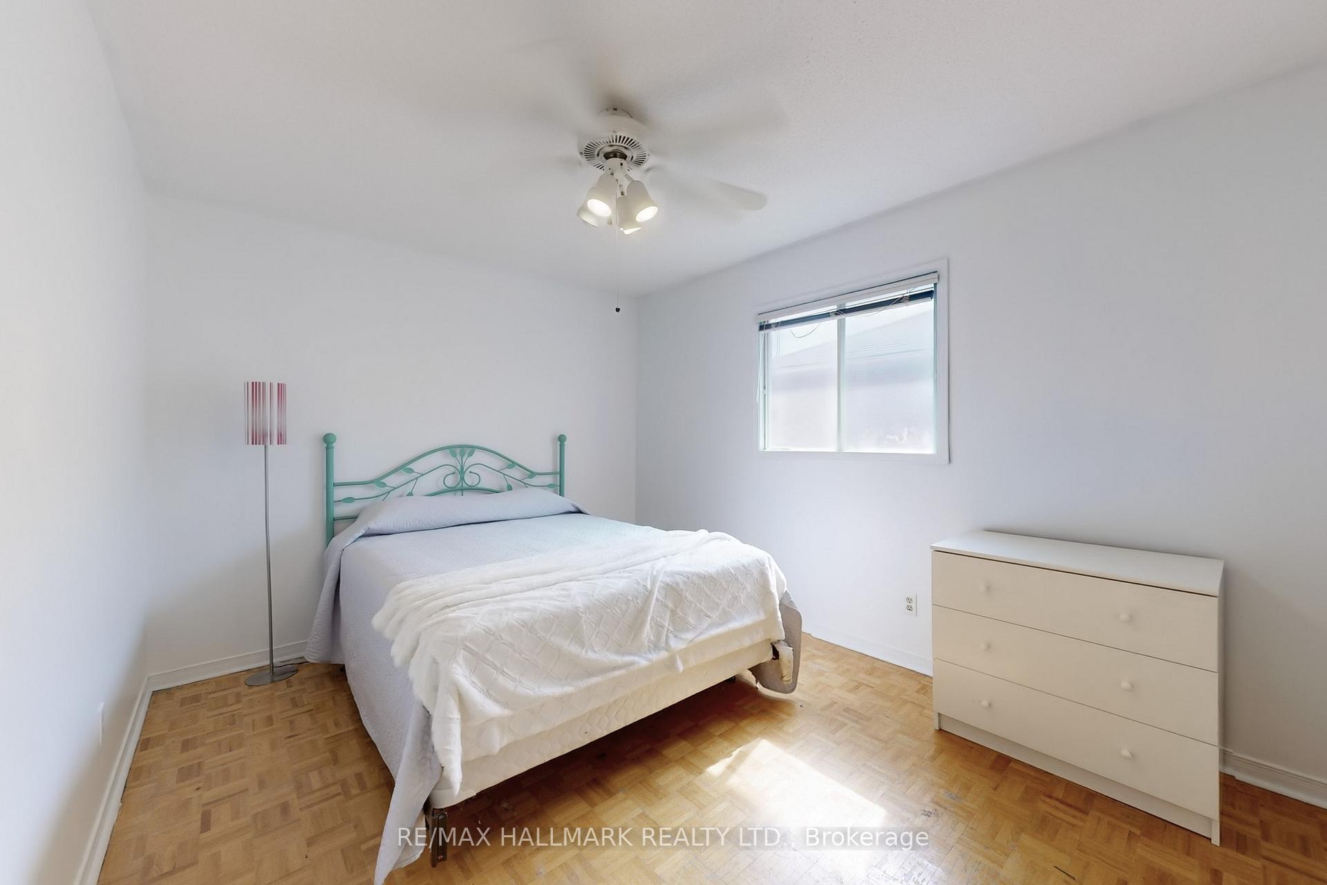 Photo 36 of 148 Irenemount Crescent, Markham, Middlefield — HOMEH