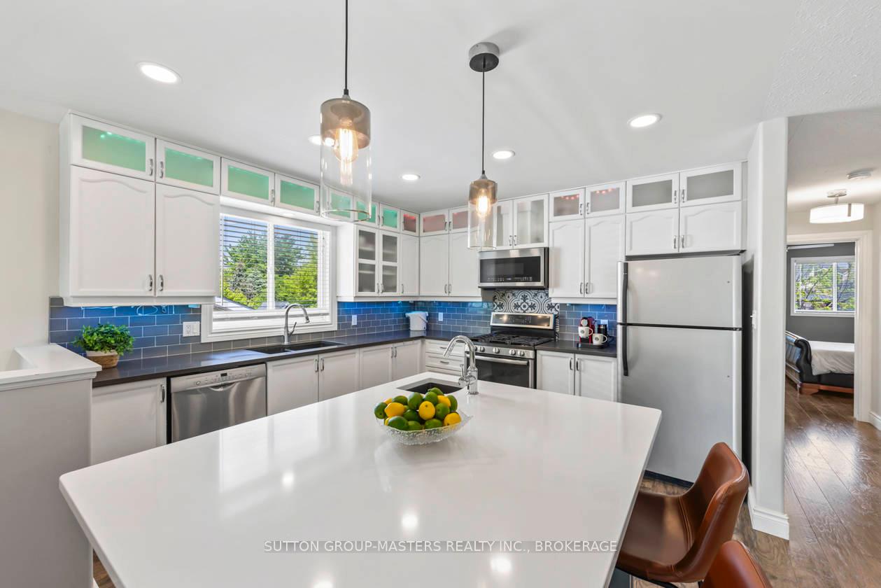 Photo 14 of 466 Fieldstone Drive, Kingston, Kingston East (Incl Barret Crt) — HOMEH