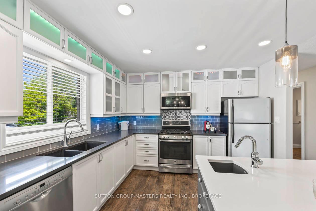 Photo 15 of 466 Fieldstone Drive, Kingston, Kingston East (Incl Barret Crt) — HOMEH