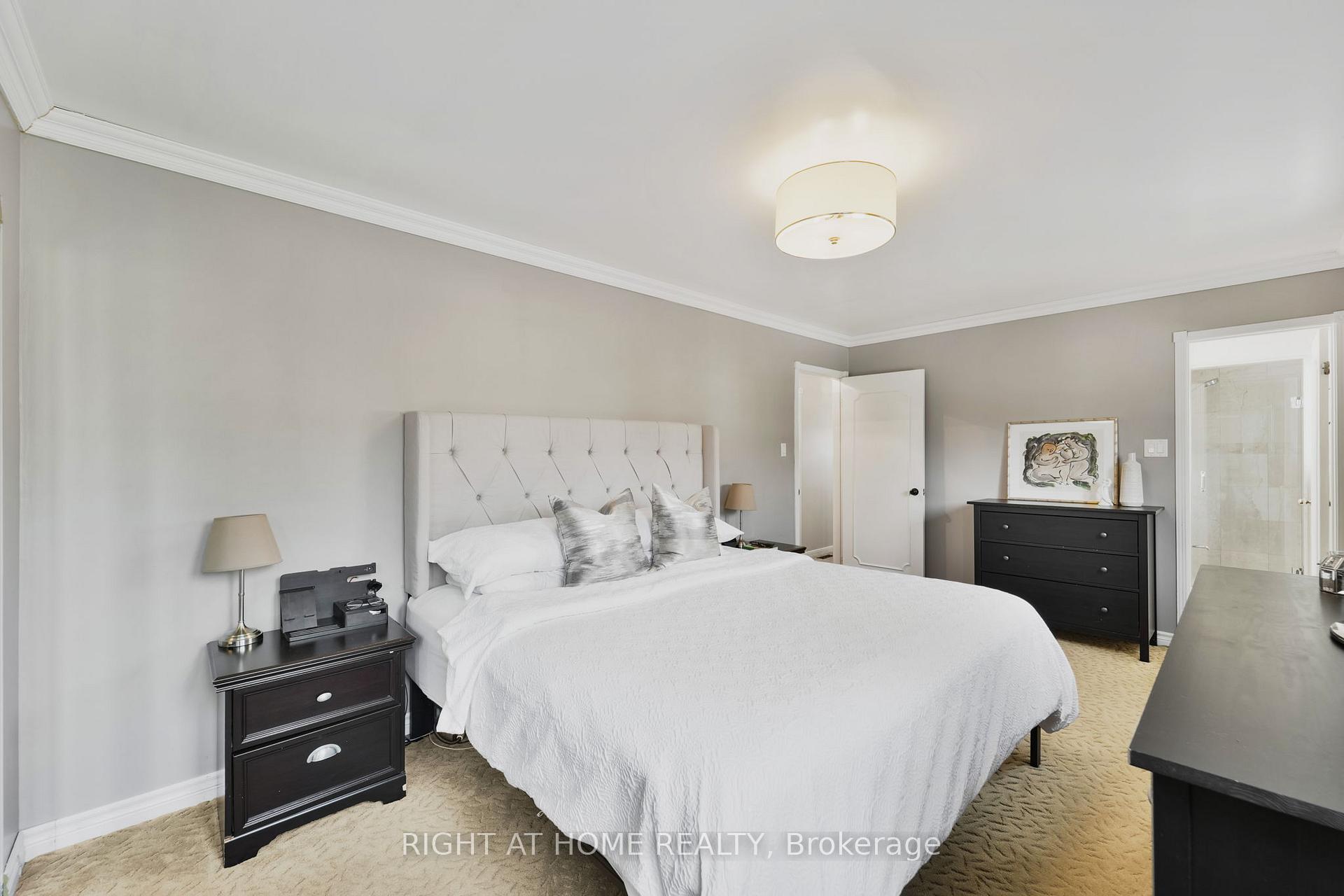 Photo 19 of 6 Jack Court, Markham, Markham Village — HOMEH