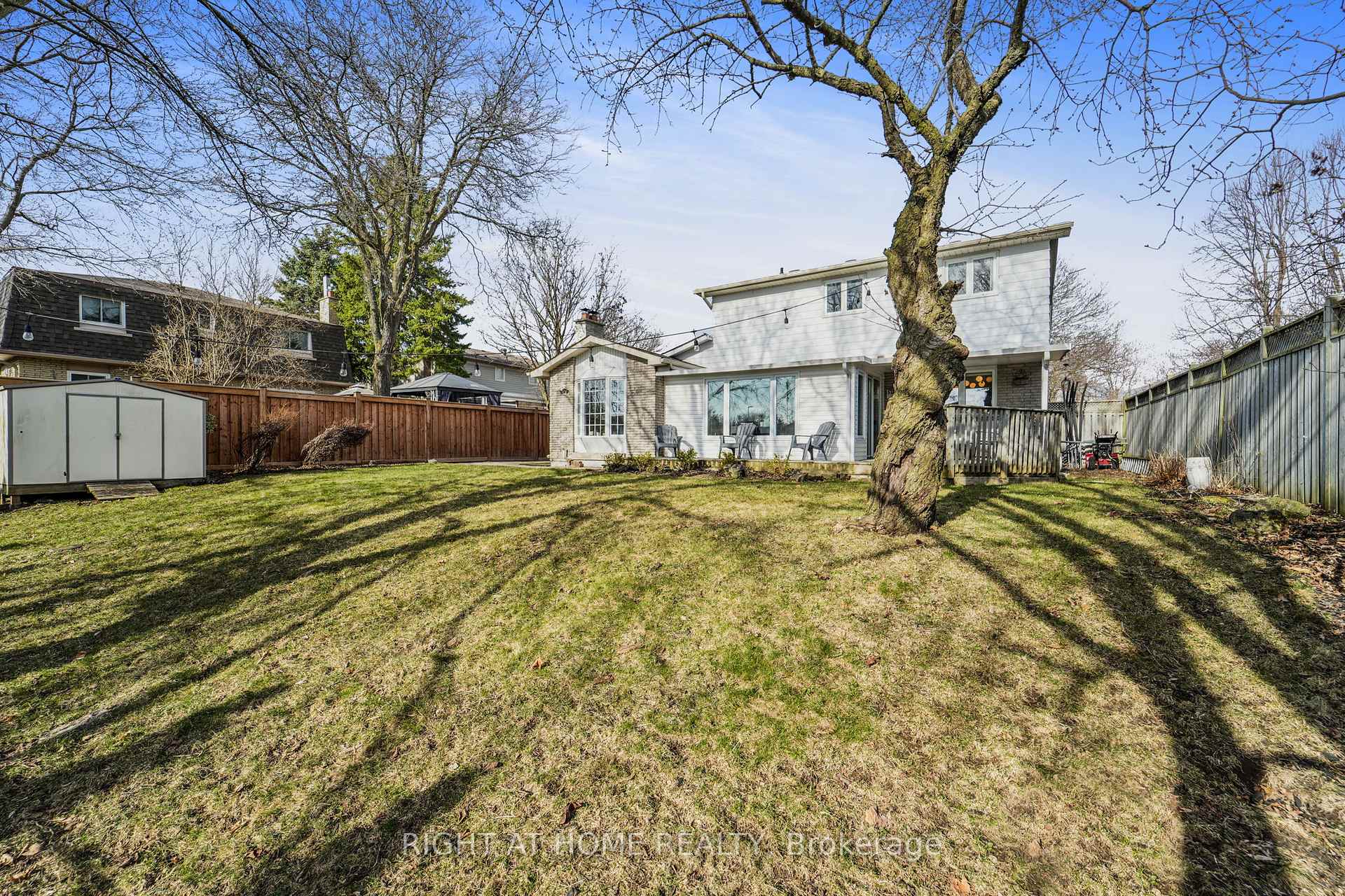 Photo 36 of 6 Jack Court, Markham, Markham Village — HOMEH