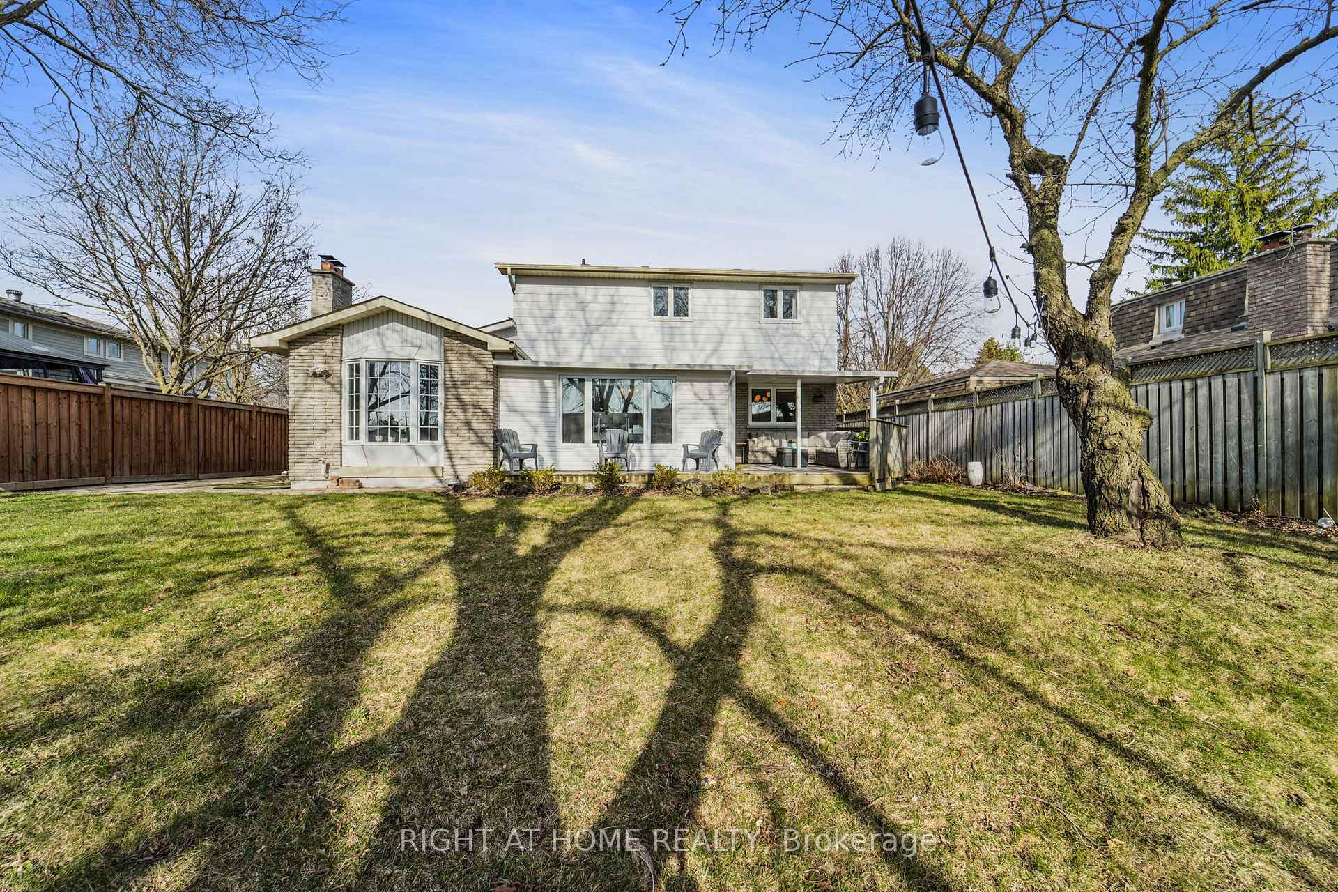 Photo 37 of 6 Jack Court, Markham, Markham Village — HOMEH