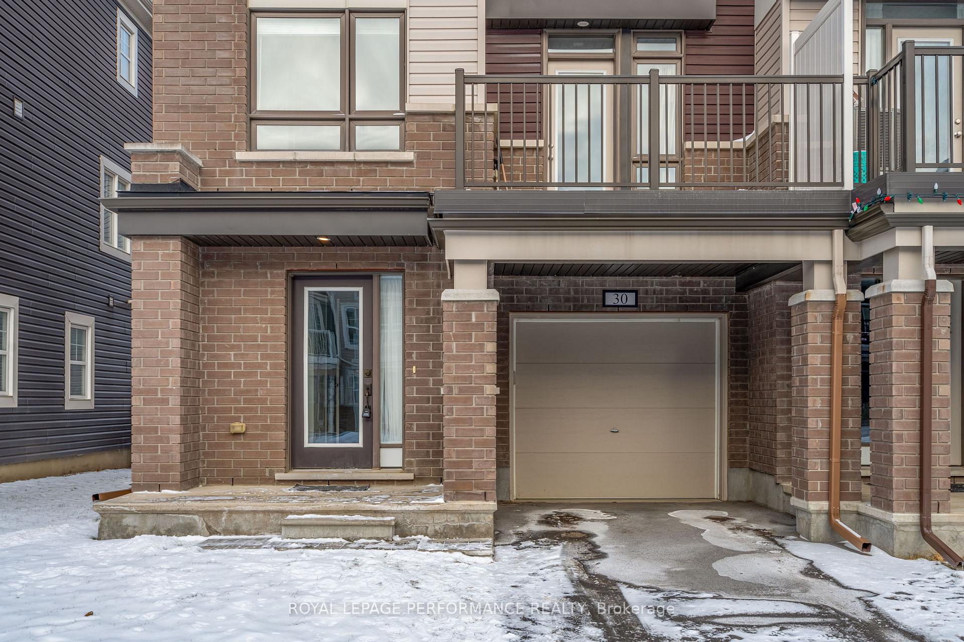 Photo 3 of 30 Squashberry Lane, Ottawa, Kanata - Emerald Meadows/Trailwest — HOMEH