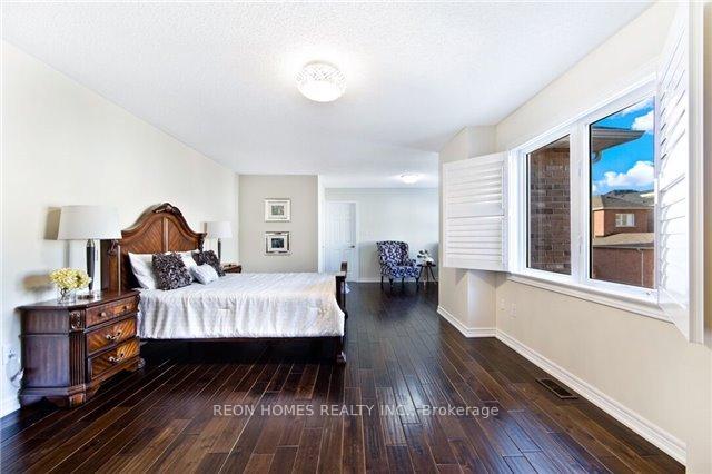 Photo 13 of Unit (Main), 55 Pearl Lake Road, Markham, Cornell — HOMEH
