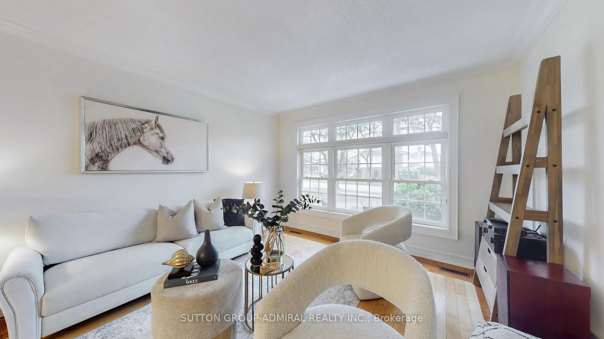 Photo 14 of 104 Kirk Drive, Markham, Royal Orchard — HOMEH