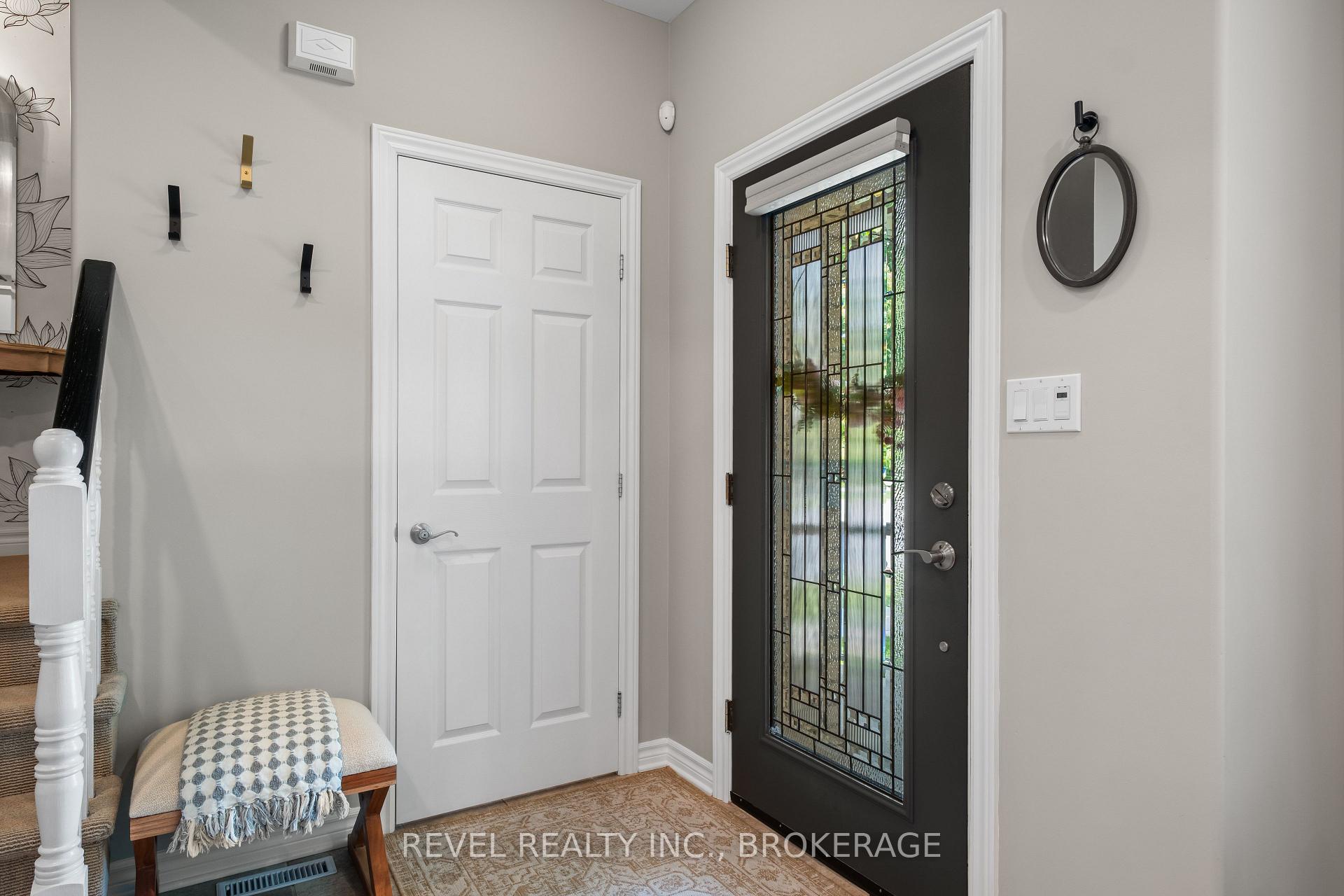 Photo 5 of 669 Augusta Drive, Kingston, City Northwest — HOMEH