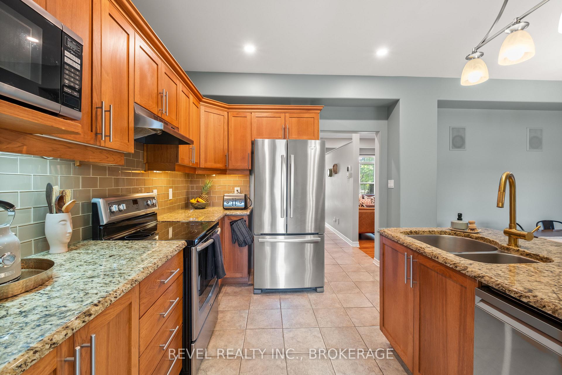 Photo 10 of 669 Augusta Drive, Kingston, City Northwest — HOMEH