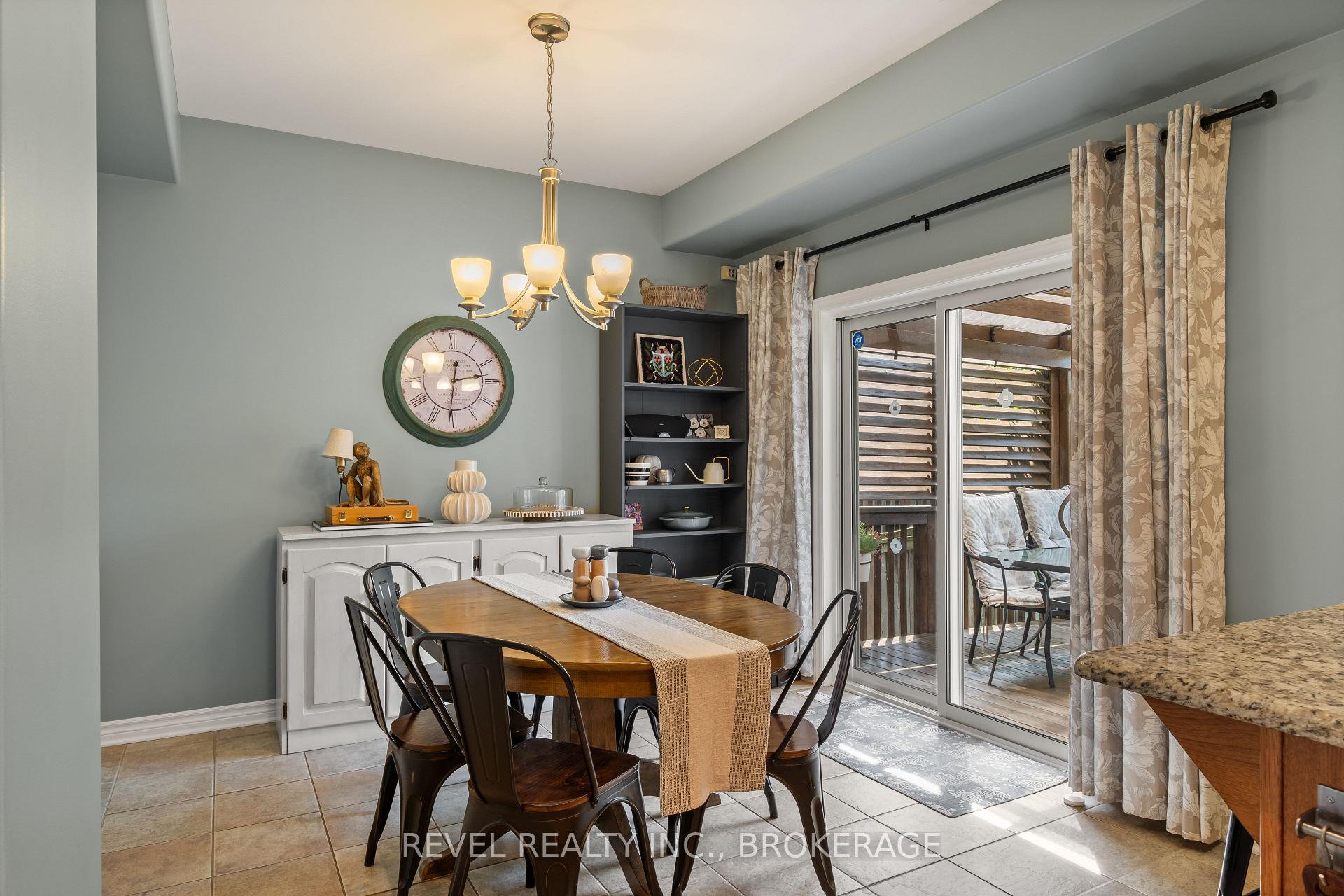 Photo 13 of 669 Augusta Drive, Kingston, City Northwest — HOMEH