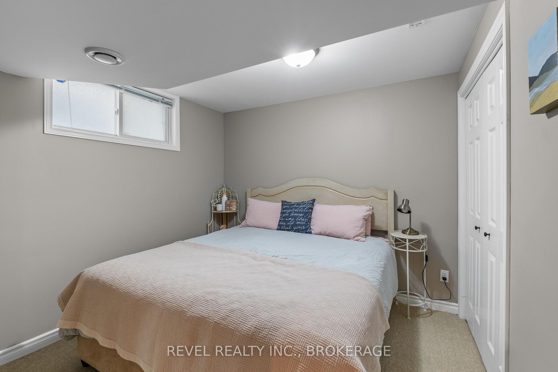 Photo 34 of 669 Augusta Drive, Kingston, City Northwest — HOMEH
