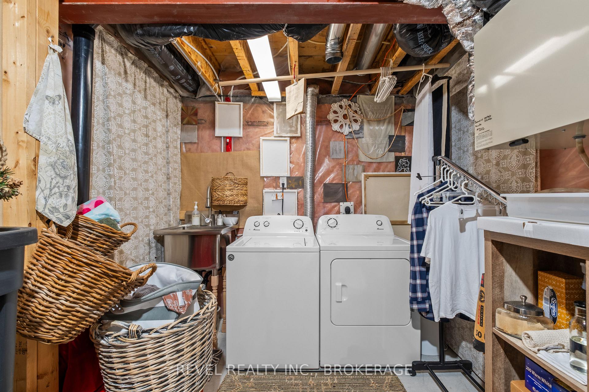 Photo 36 of 669 Augusta Drive, Kingston, City Northwest — HOMEH