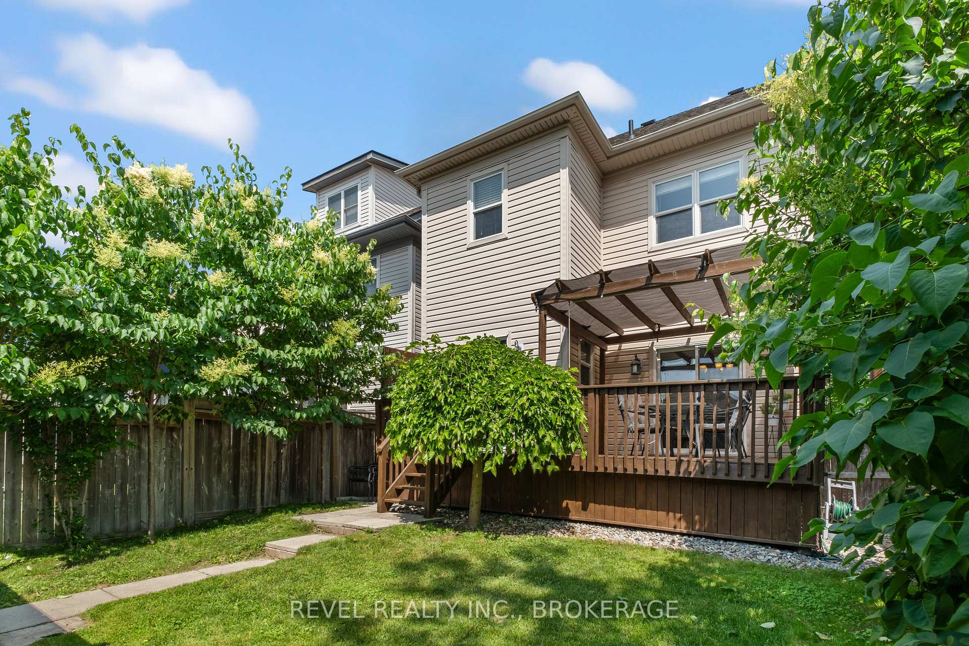 Photo 39 of 669 Augusta Drive, Kingston, City Northwest — HOMEH