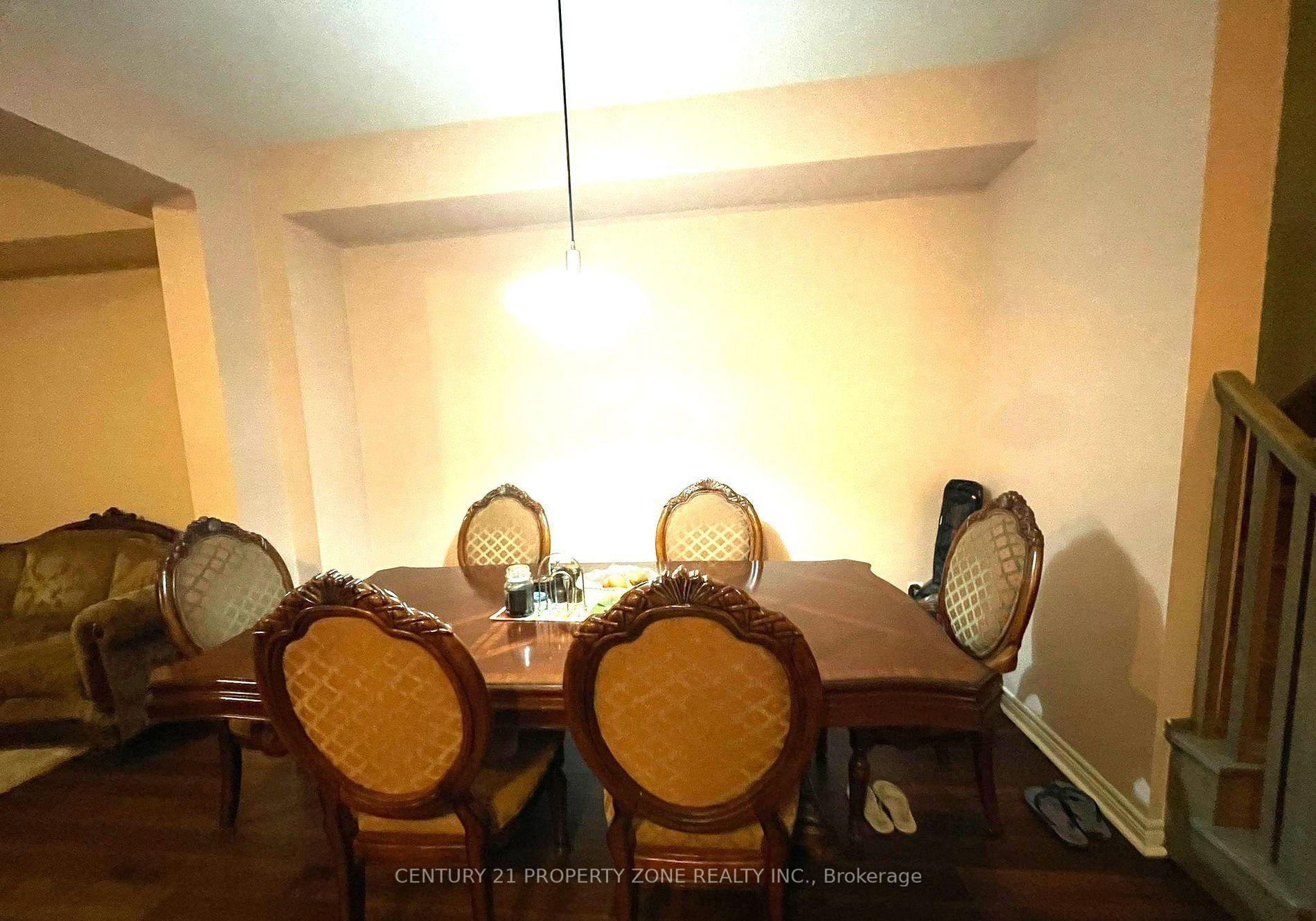 Photo 8 of 62 Bradbury Road, Hamilton, Stoney Creek — HOMEH