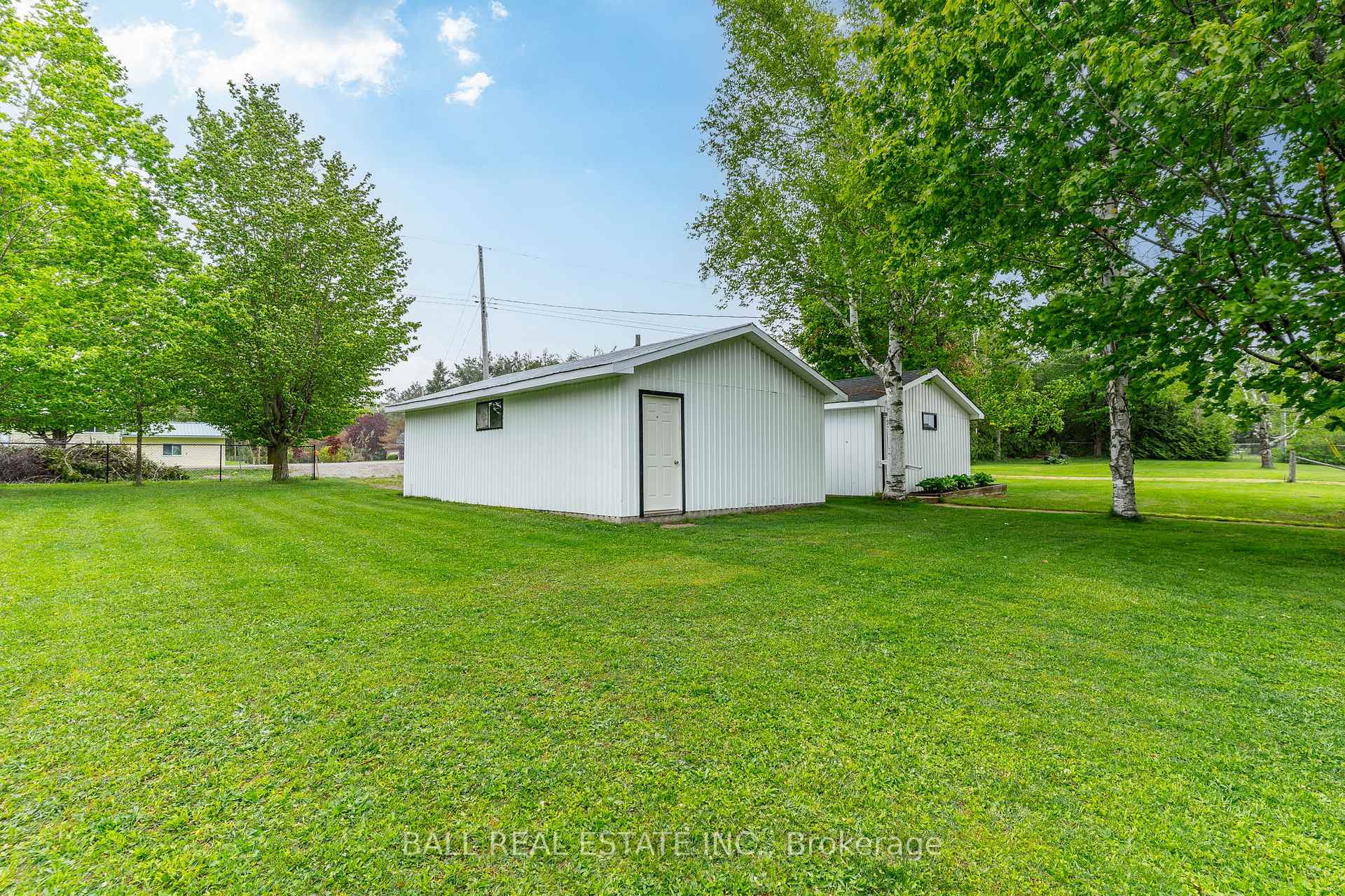 Photo 9 of 278 Lakeshore Drive, Kawartha Lakes, Bobcaygeon — HOMEH