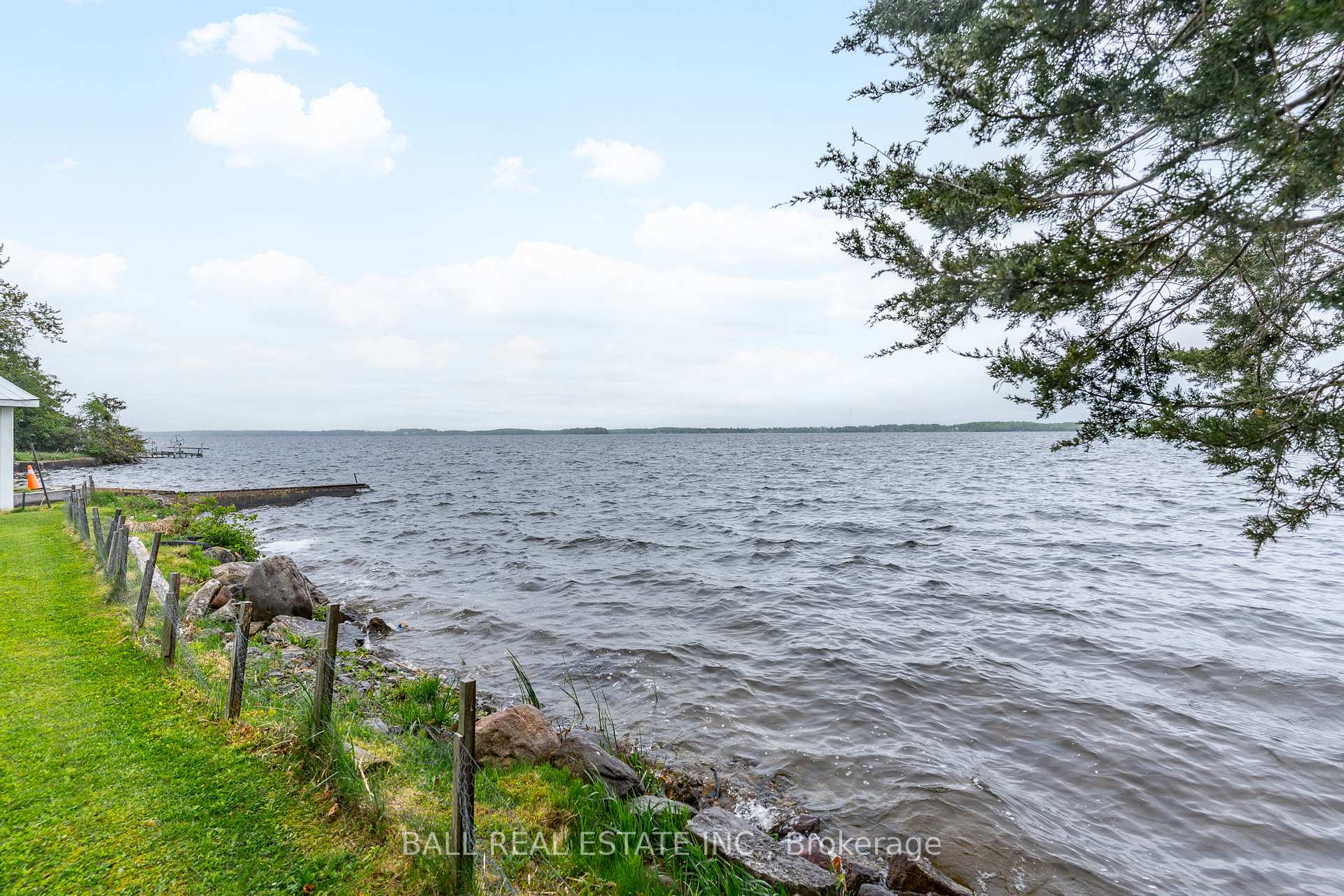 Photo 21 of 278 Lakeshore Drive, Kawartha Lakes, Bobcaygeon — HOMEH
