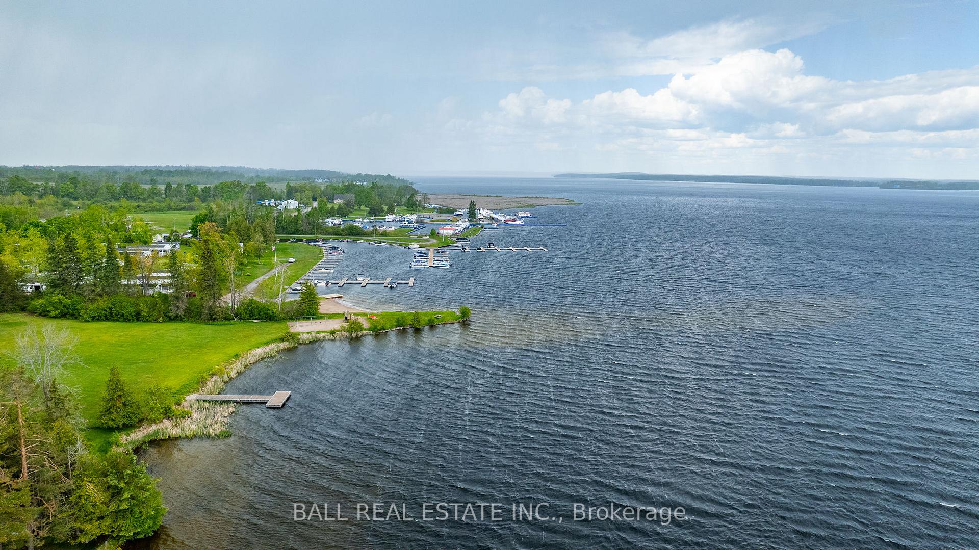 Photo 25 of 278 Lakeshore Drive, Kawartha Lakes, Bobcaygeon — HOMEH