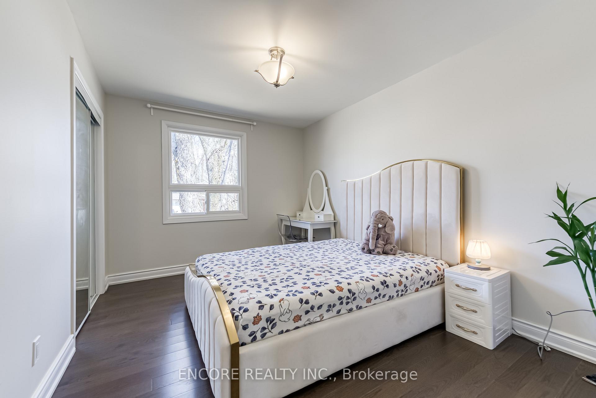 Photo 20 of 35 Gainsville Avenue, Markham, Unionville — HOMEH