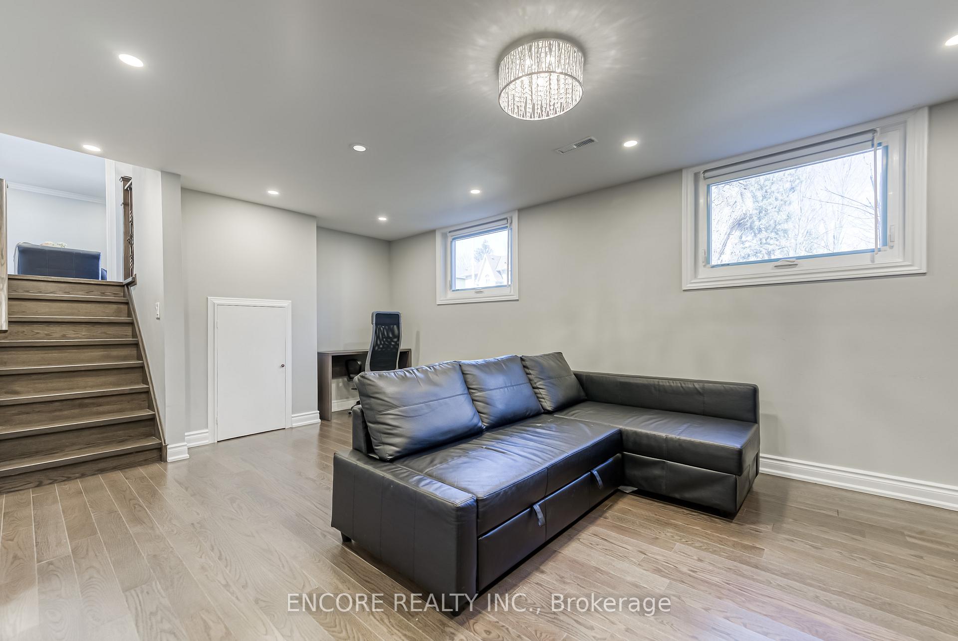 Photo 22 of 35 Gainsville Avenue, Markham, Unionville — HOMEH