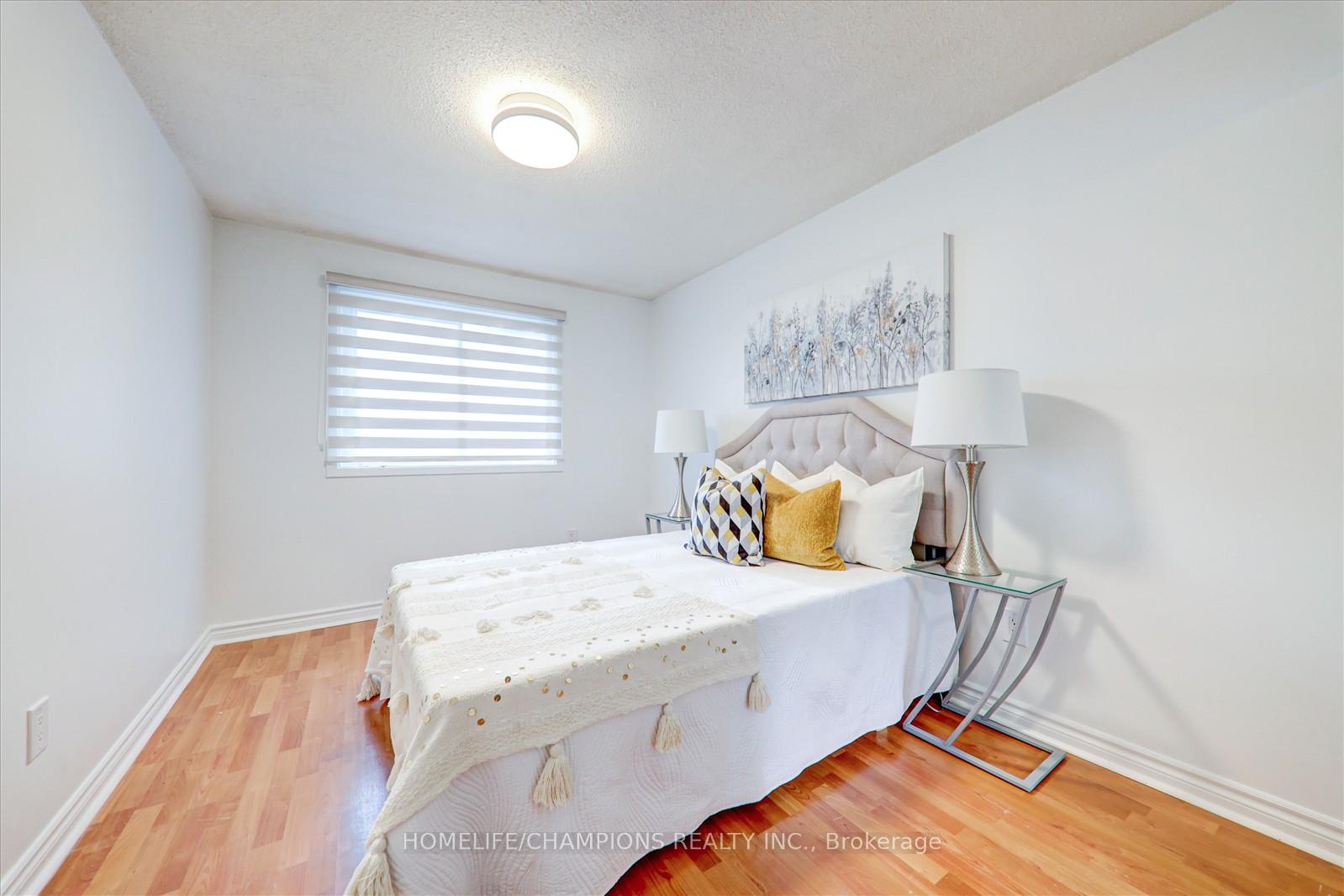 Photo 28 of 4 Croxley Green Drive, Markham, Milliken Mills West — HOMEH