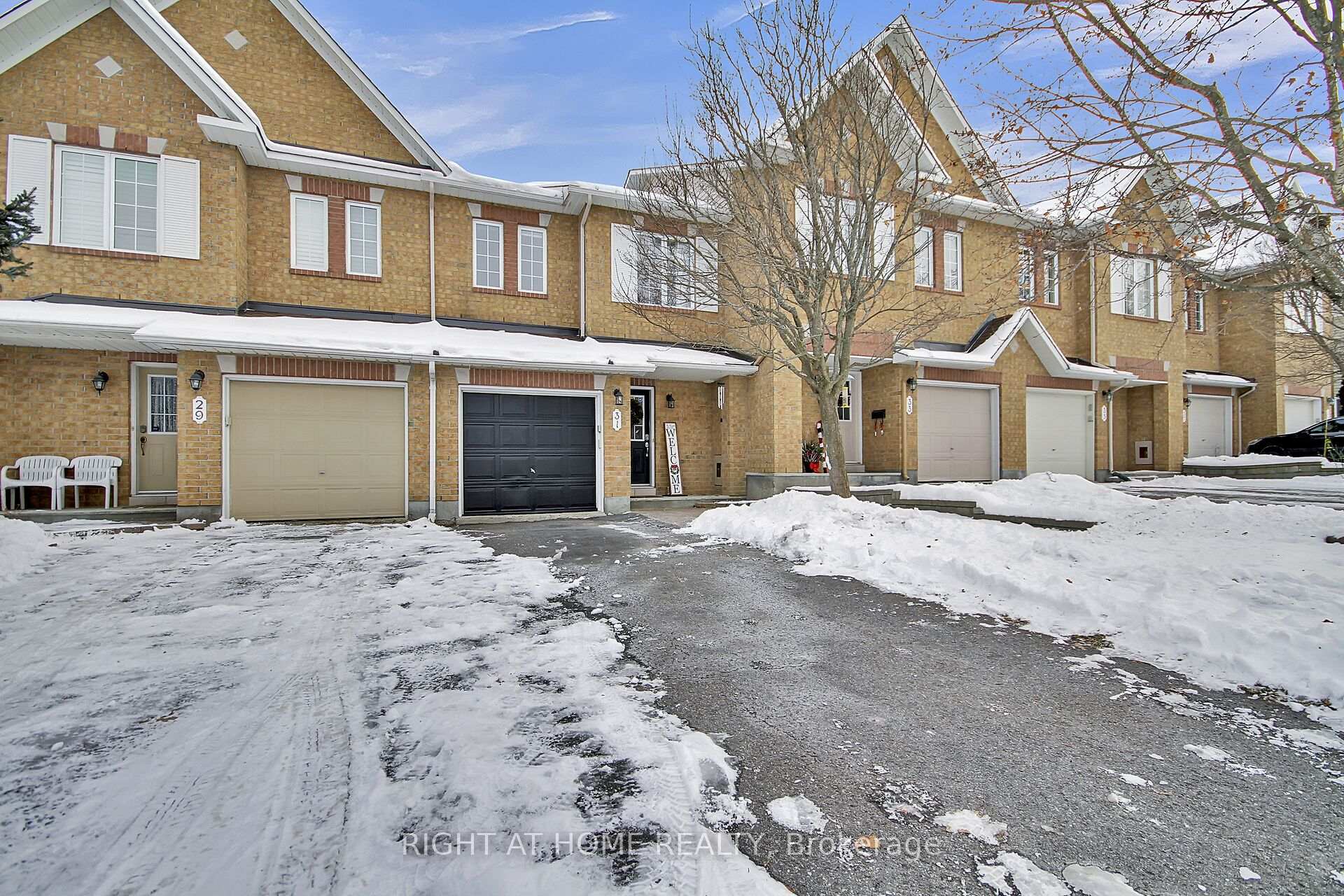 Photo 1 of 31 Scampton Drive, Ottawa, Kanata - Morgan's Grant/South March — HOMEH