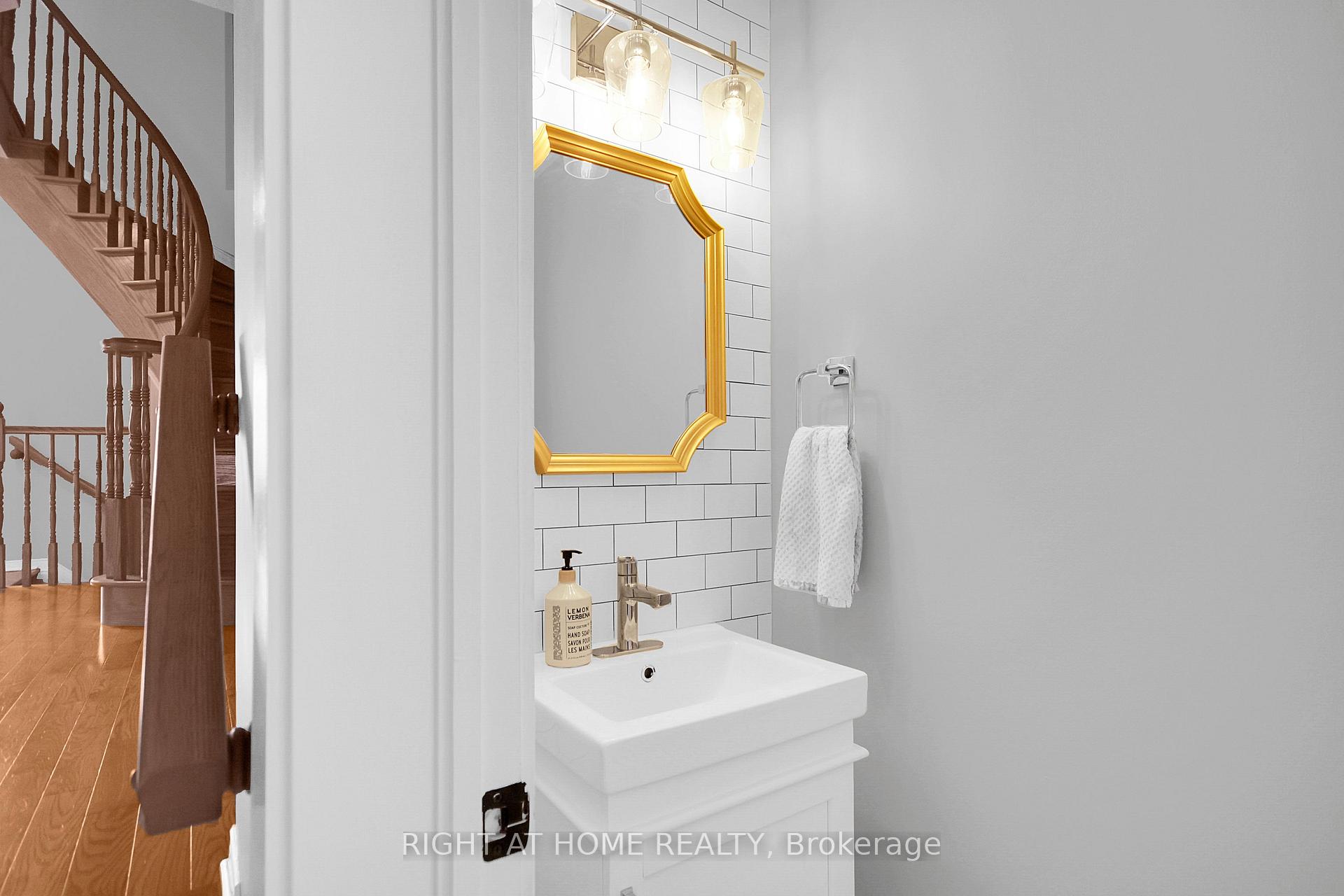 Photo 15 of 31 Scampton Drive, Ottawa, Kanata - Morgan's Grant/South March — HOMEH