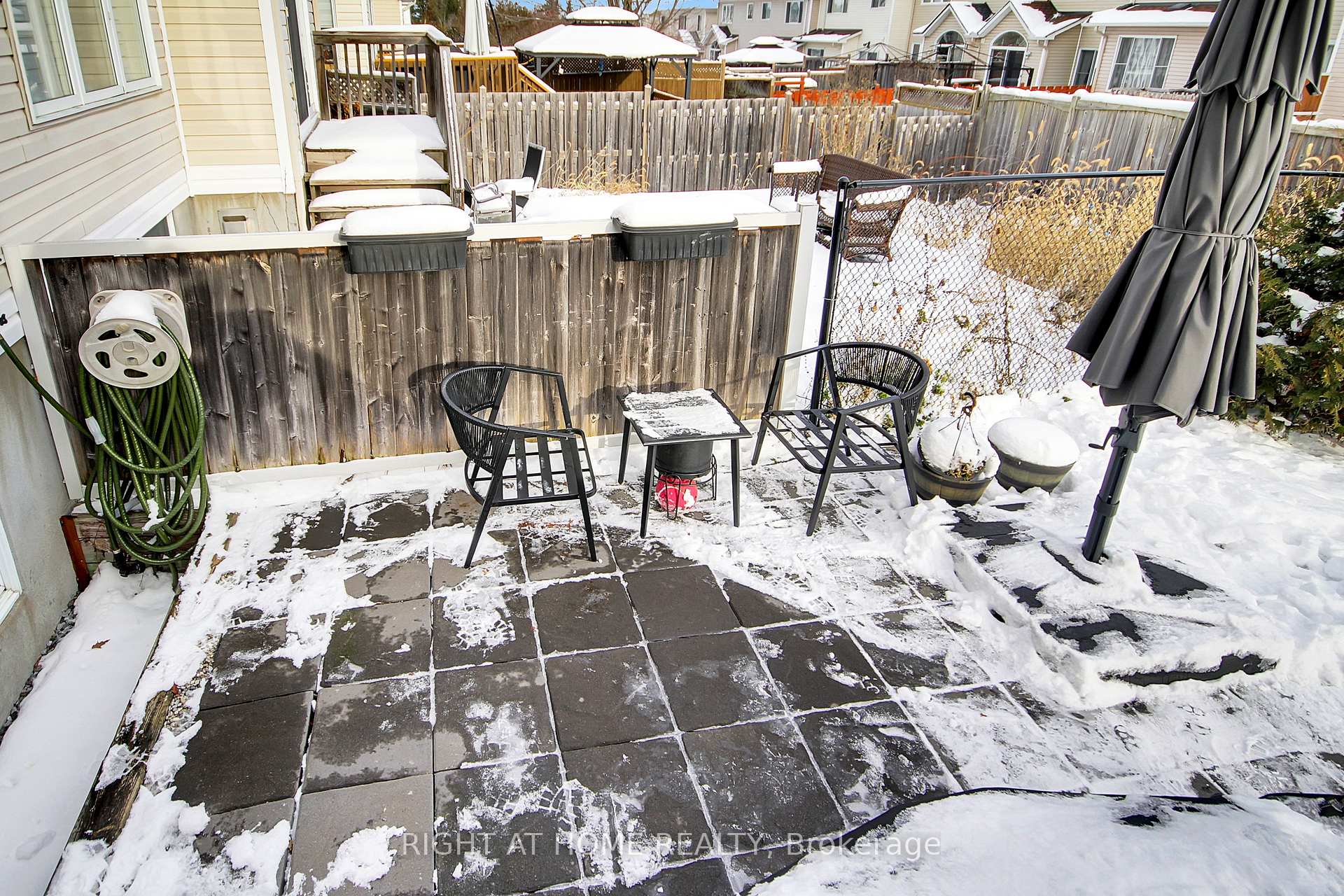 Photo 29 of 31 Scampton Drive, Ottawa, Kanata - Morgan's Grant/South March — HOMEH