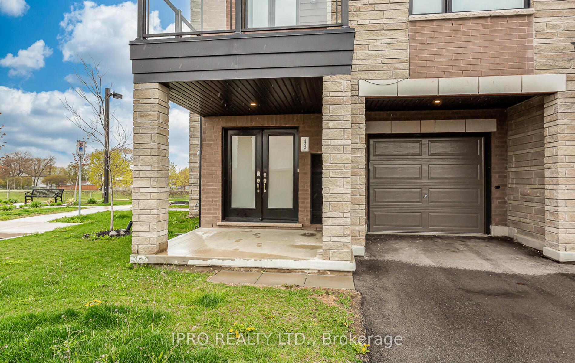 Photo 3 of Unit 43, 590 North Service Road E, Hamilton, Stoney Creek — HOMEH