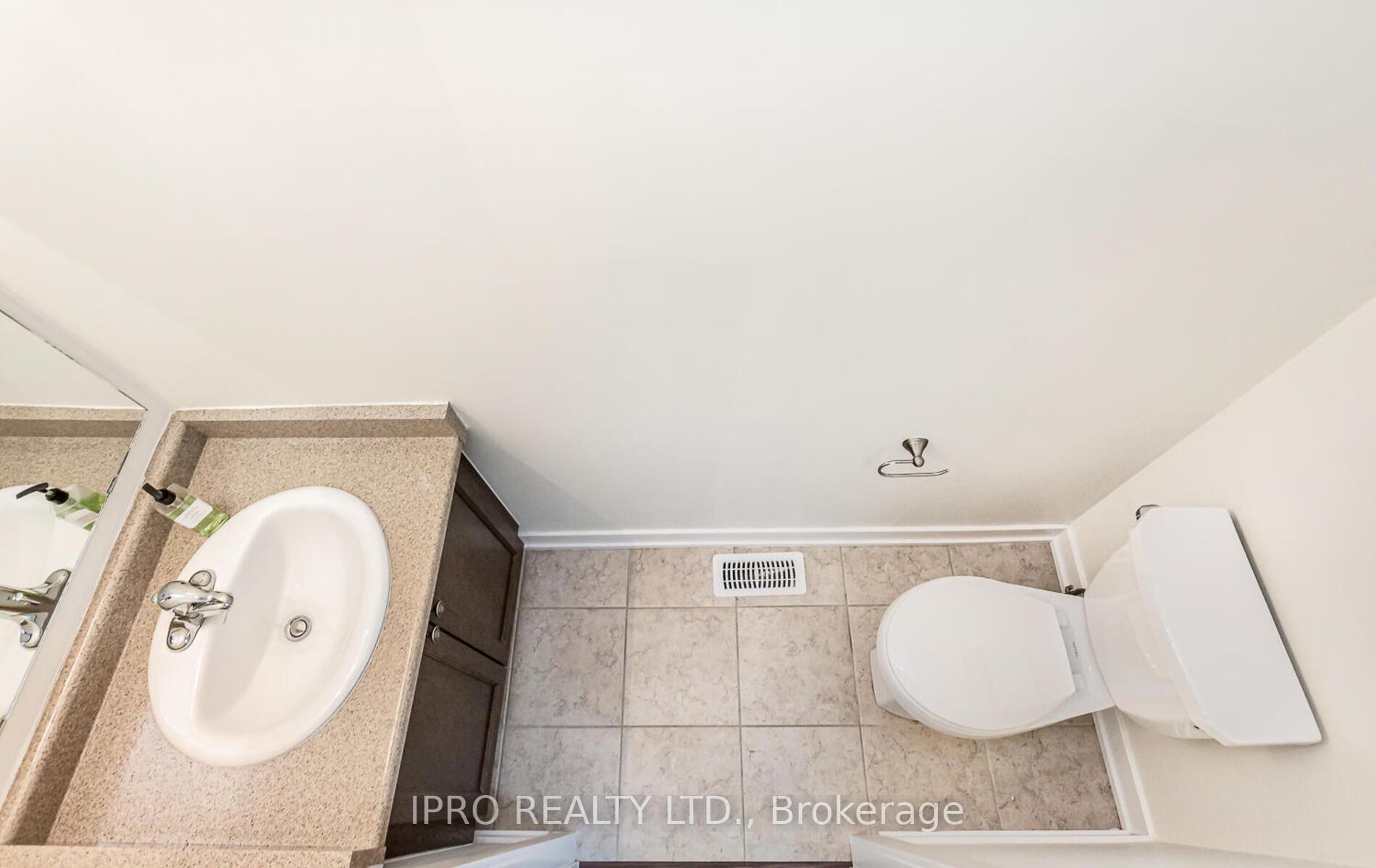 Photo 14 of Unit 43, 590 North Service Road E, Hamilton, Stoney Creek — HOMEH