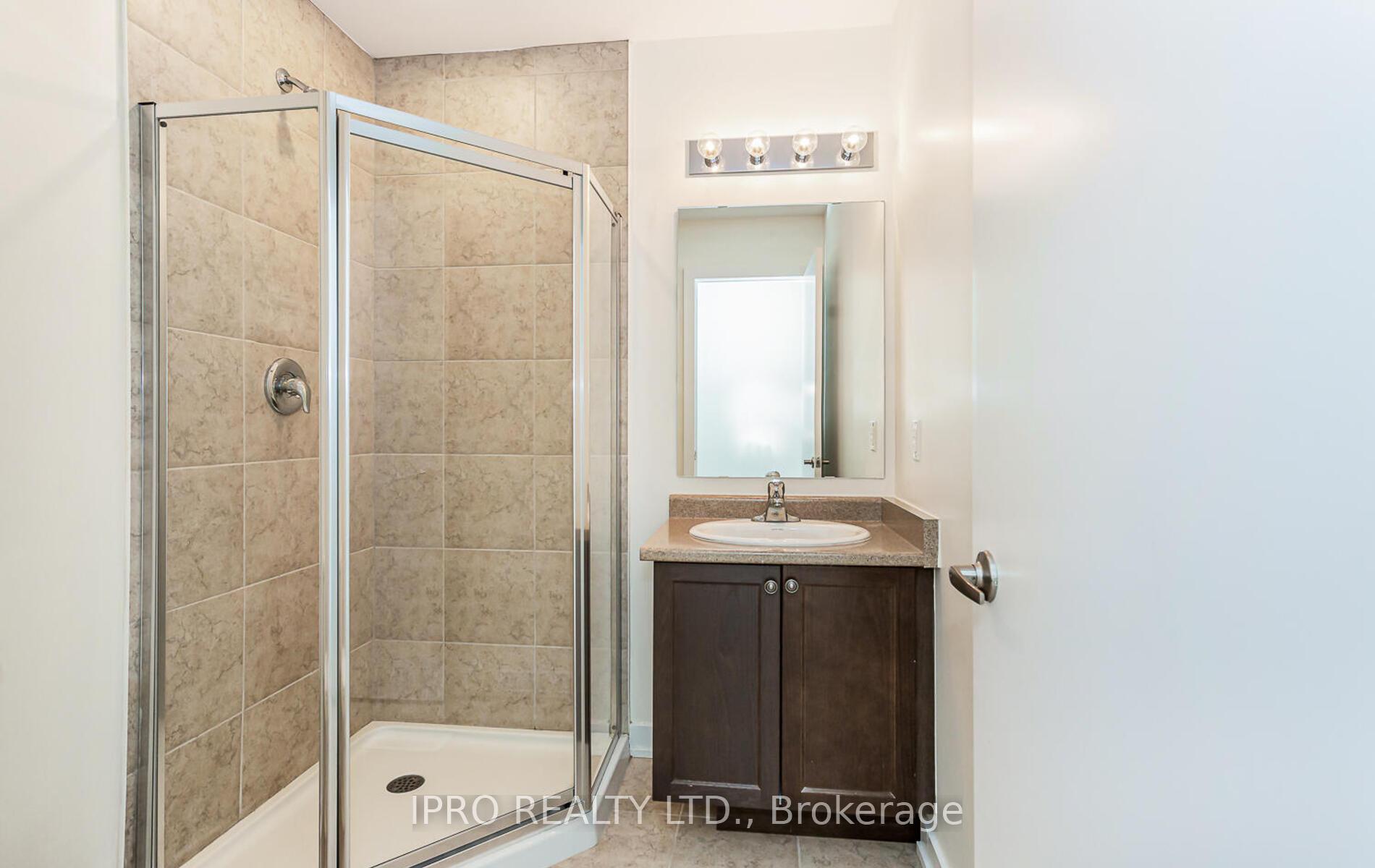 Photo 25 of Unit 43, 590 North Service Road E, Hamilton, Stoney Creek — HOMEH