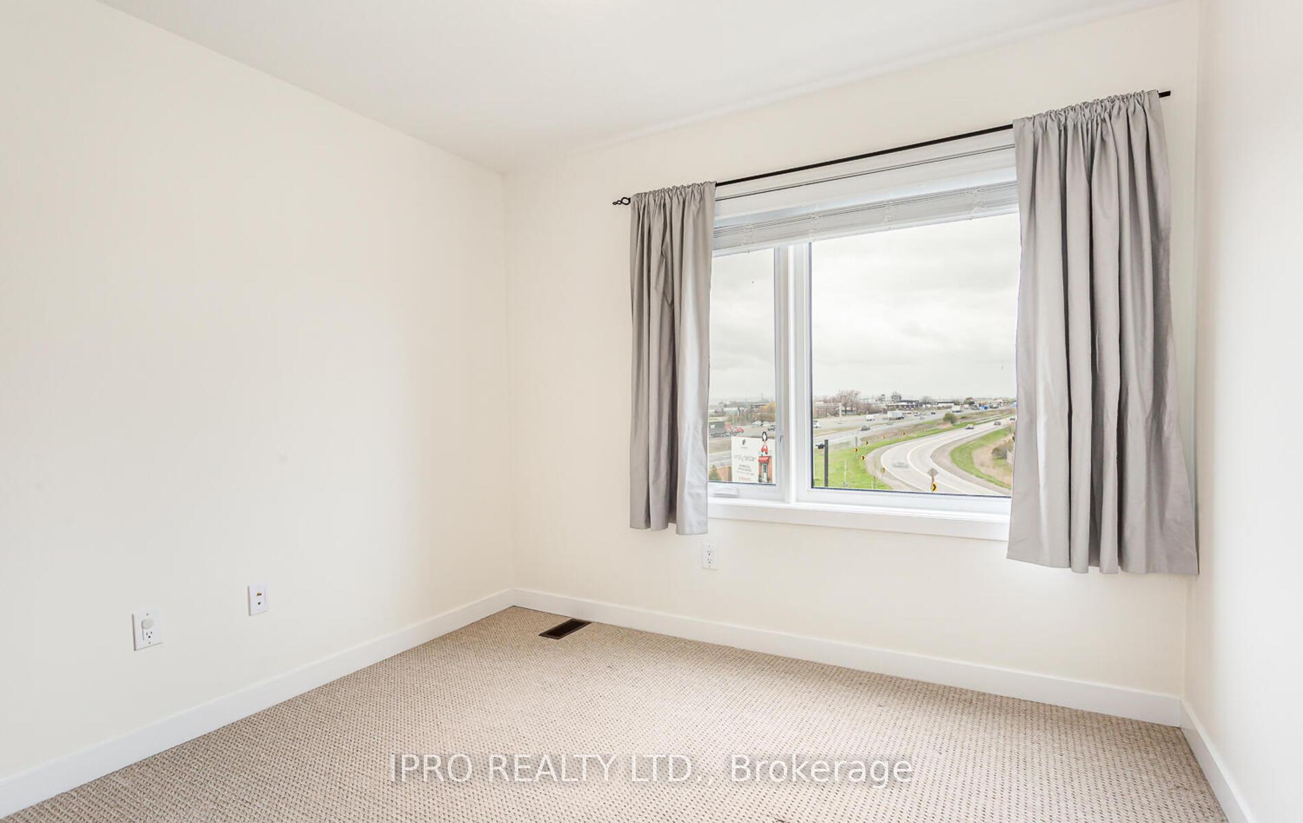 Photo 29 of Unit 43, 590 North Service Road E, Hamilton, Stoney Creek — HOMEH